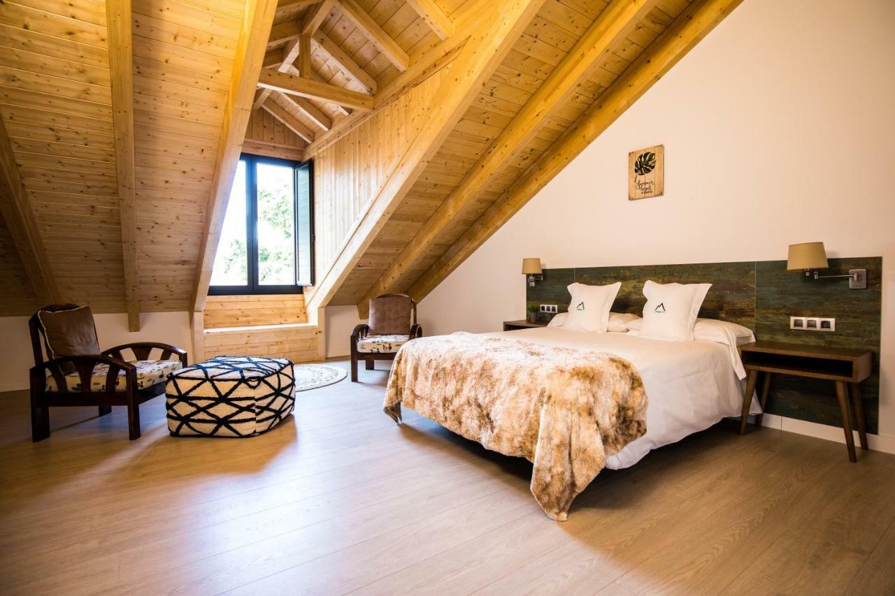 The Rock Suites & Spa Congosto ภายนอก รูปภาพ